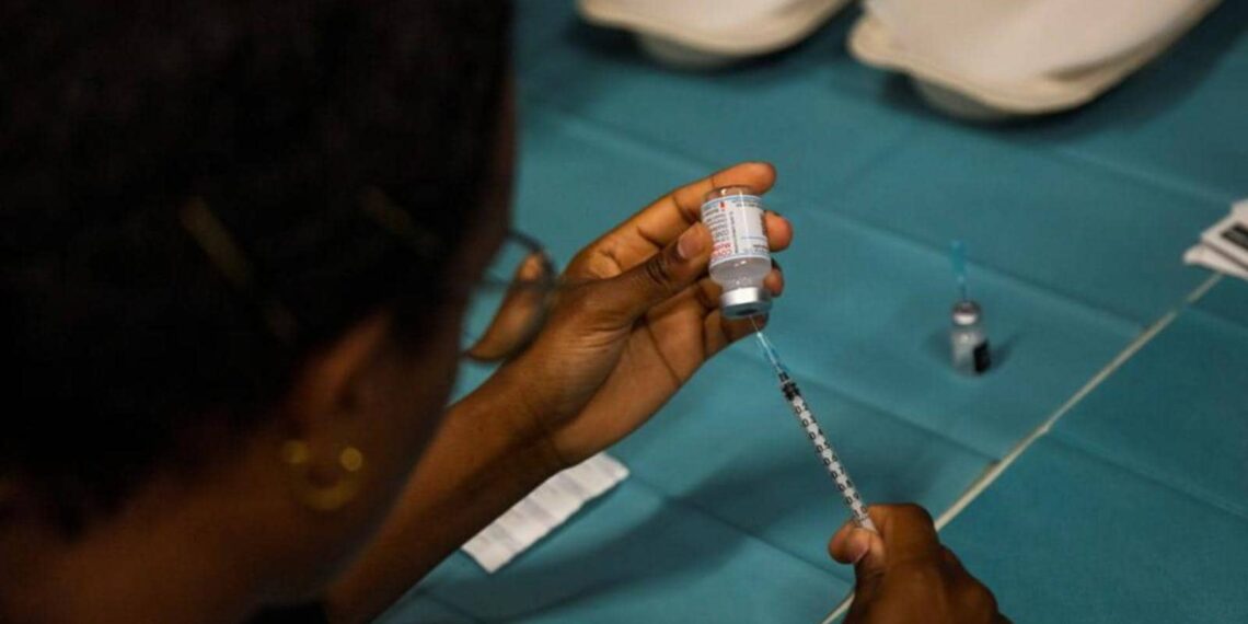 La dose di richiamo dei vaccini Covid-19 non è ancora necessaria, afferma la recensione di Lancet