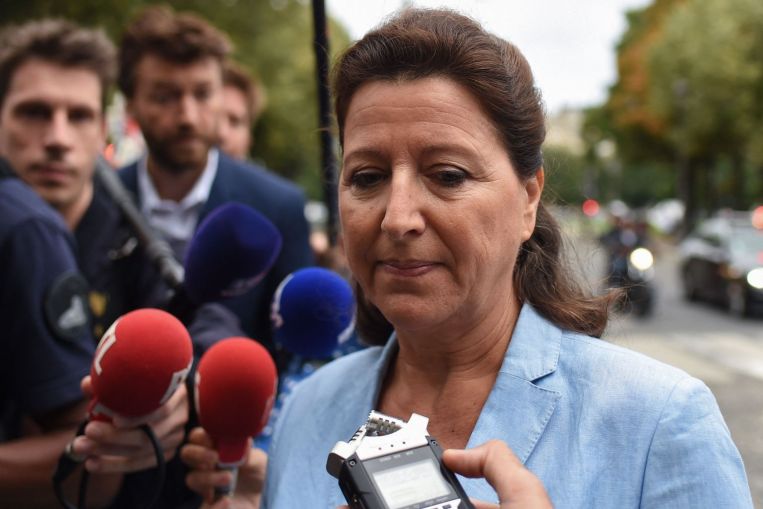 L'ex ministro della salute francese accusato di aver a che fare con la pandemia di Covid-19