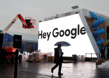 Mentre Alphabet si avvicina a $ 2 trilioni di capitalizzazione di mercato, il trader avverte di un pullback in vista