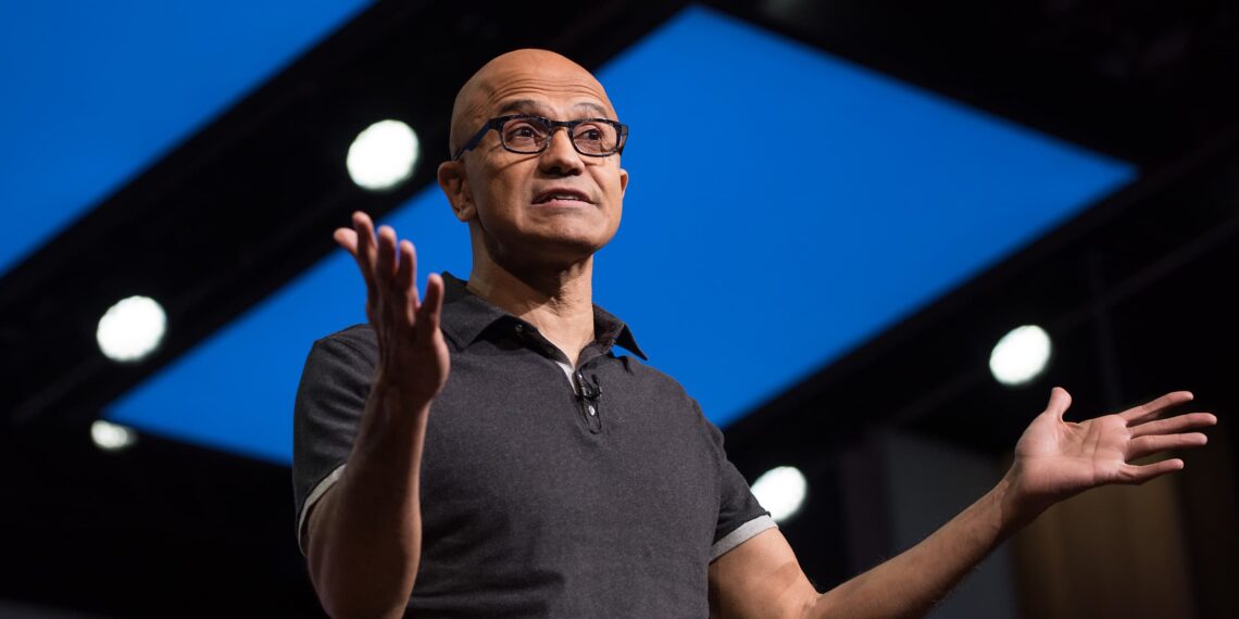 Microsoft rinvia a tempo indeterminato il ritorno negli uffici statunitensi mentre i casi di Covid si intensificano
