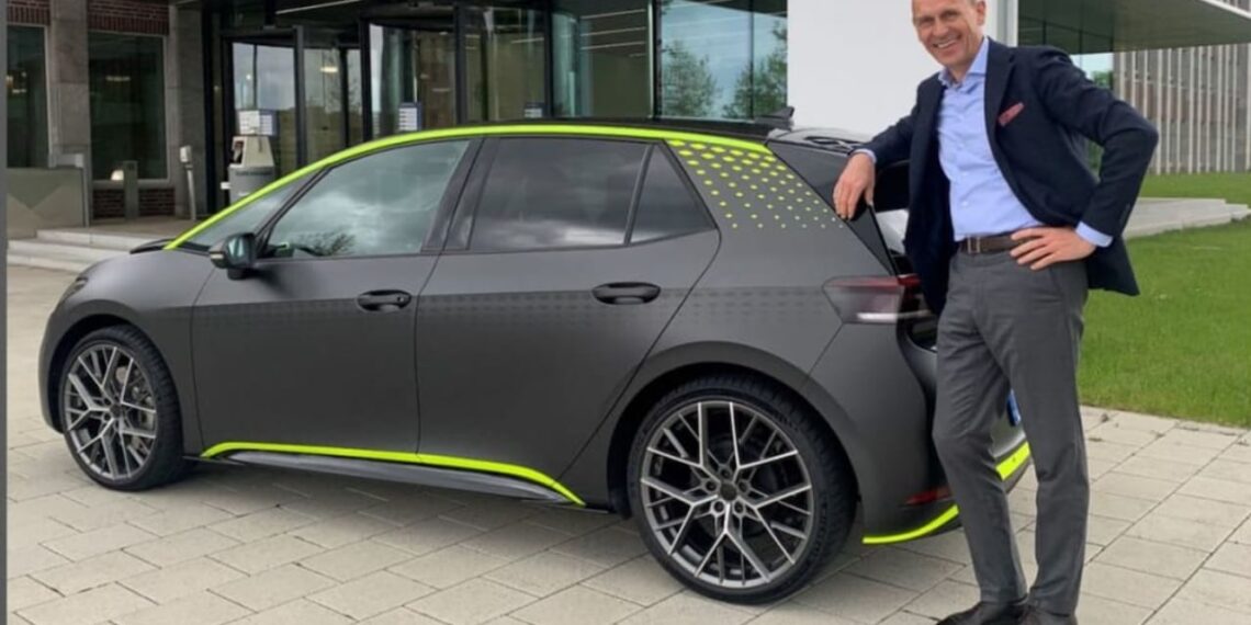 Volkswagen ID.3 GTX hot hatch elettrico confermato per la produzione - rapporto
