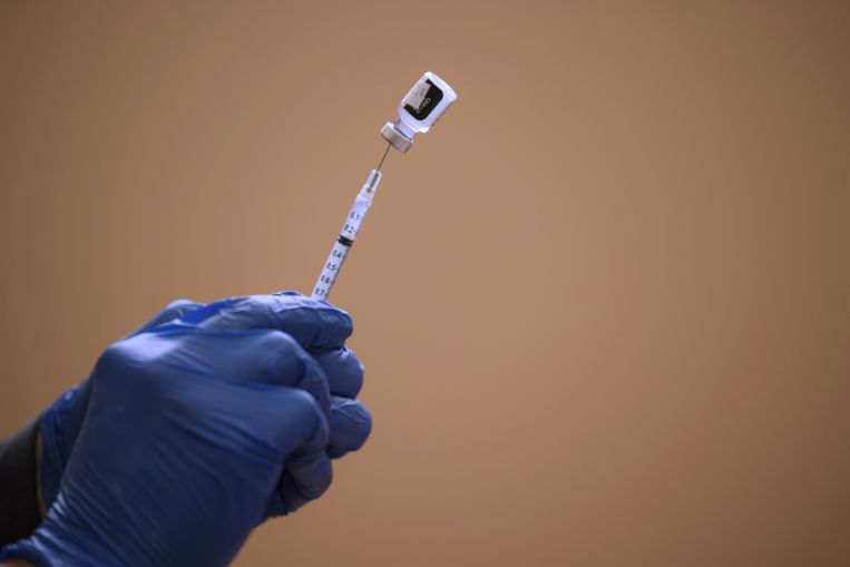 Il regolatore dell'UE sostiene il potenziamento del vaccino contro l'mRNA di Covid-19 per le persone con un'immunità debole