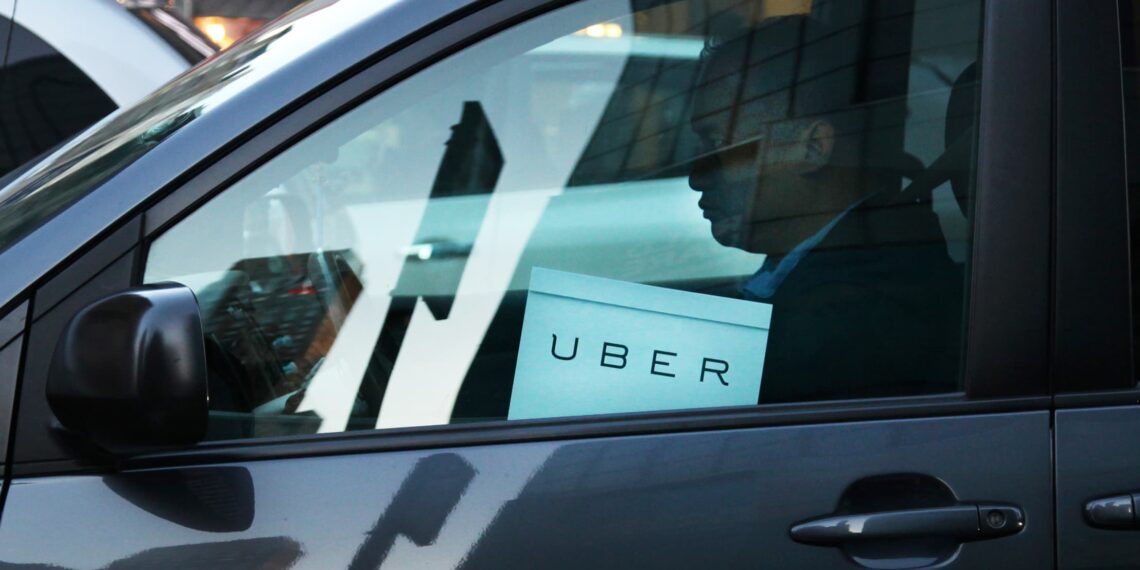 Ora Uber può monitorare il tuo volo, quindi un passaggio a casa è pronto quando atterri.