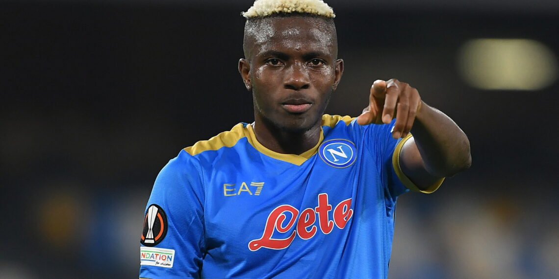 Infortunio Osimhen: rinforzi per il Napoli con la stella nigeriana di nuovo in allenamento