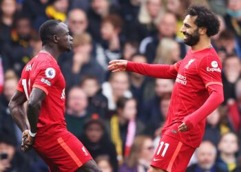 Wilshere, Bent fa affermazioni audaci su Messi, Neymar, Mbappe vs Salah, Mane, Firmino