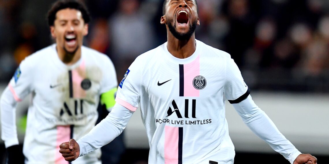 PSG contro  Lens: Messi, la capolista Ligue 1 scappa di nuovo con un gol nel finale