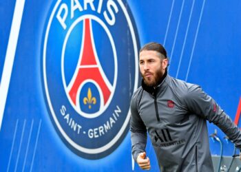 Sergio Ramos del PSG parla di legare il Real Madrid in Champions League: "Morirò per il PSG"