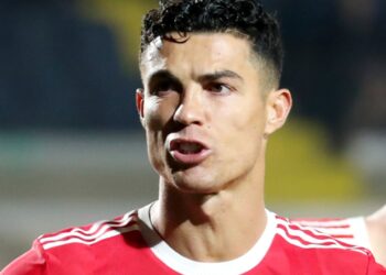 Cristiano Ronaldo dà una pacca sulla spalla a Instagram e poi chiede al Manchester United di lavorare di più