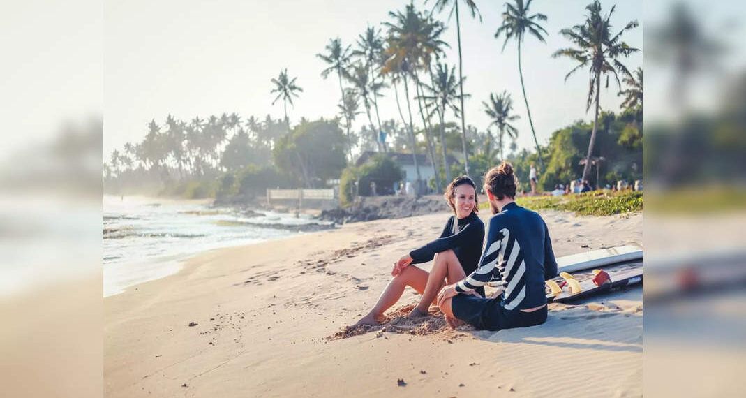 Le Hawaii abbandonano il mandato di richiamo per i turisti completamente vaccinati