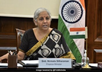 Finance Minister Discusses Fraud GST Refunds With Chartered Accountants Delegation