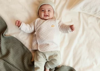 I must have per preparare il guardaroba di un bambino nato in inverno