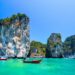 La Thailandia reintroduce le regole di ingresso per i viaggiatori stranieri mentre la Cina riapre i confini