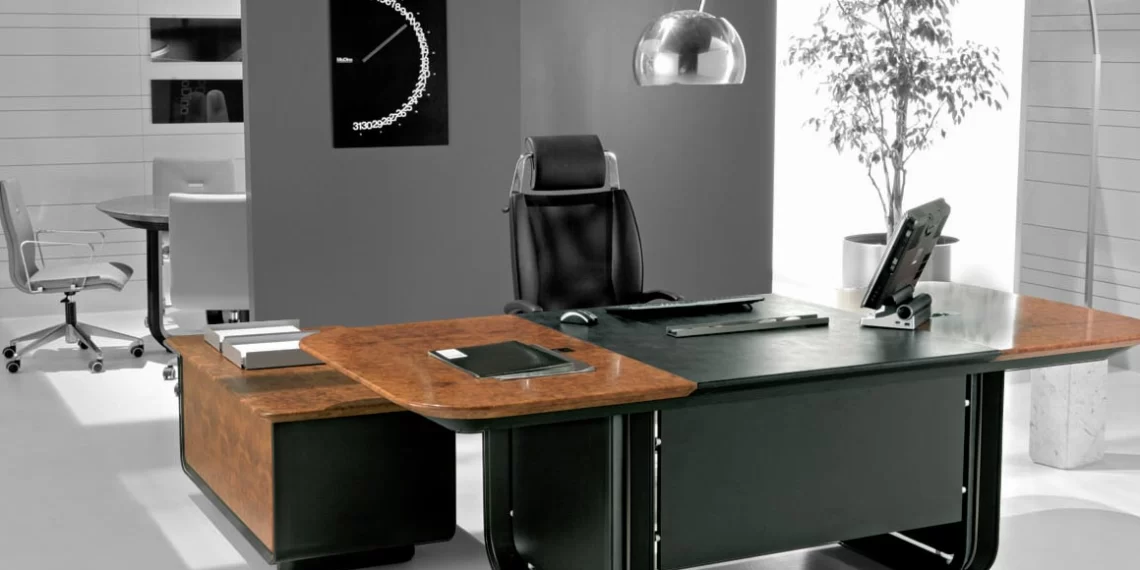 Cosa indossare in ufficio: ecco 4 segreti