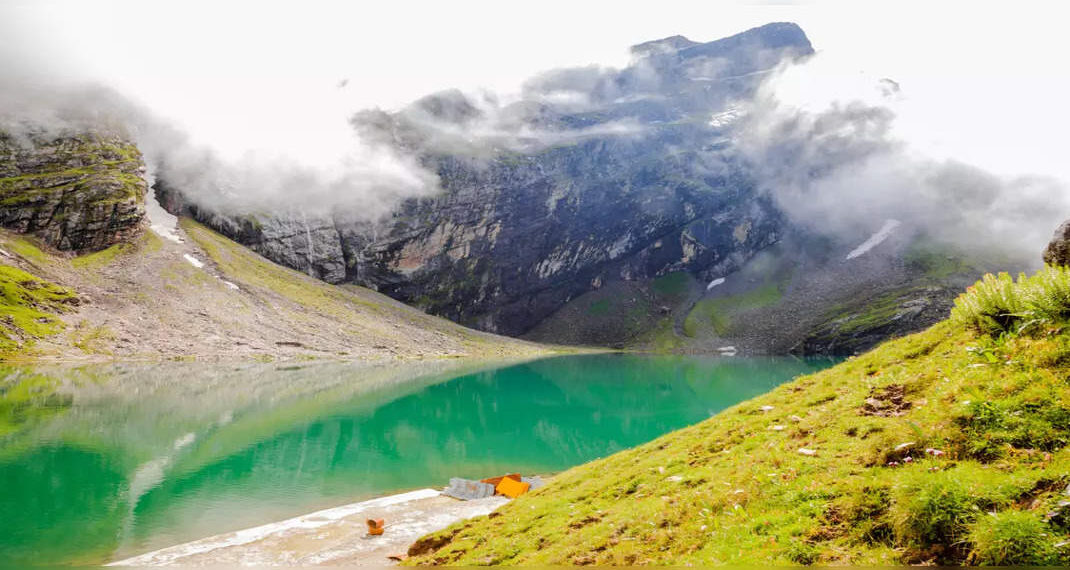 Spiegato: perché i bambini e i visitatori anziani sono vietati da Hemkund Sahib Yatra 2023