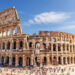 Il turista britannico che ha scolpito il nome della sua ragazza nel Colosseo chiede perdono