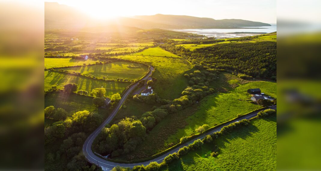 Ottieni oltre $ 90.000 se ti trasferisci in queste isole remote in Irlanda!