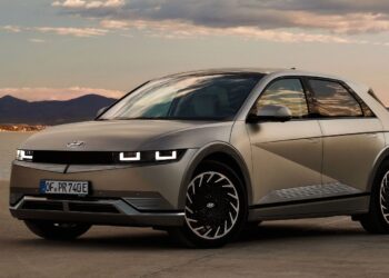 Auto elettriche: come organizzare un viaggio lungo