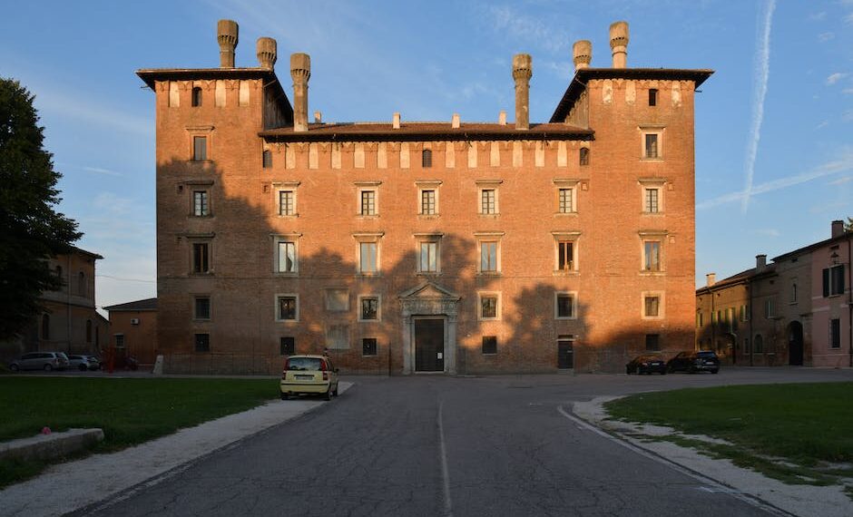 Scopri il Prezzo di Lancio PS5: Come Ottenere la Migliore Offerta nel 2022