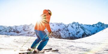 Dove imparare a sciare: lezioni per principianti e corsi avanzati in Italia