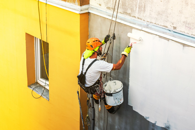 Lavori in quota su abitazioni: cosa dice la legge sulla sicurezza