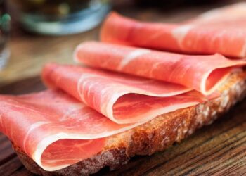 Prosciutto iberico: i segreti degli chef per esaltarne il sapore a casa