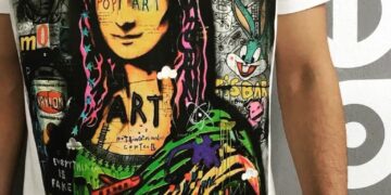 Lavaggio e Manutenzione delle Magliette Personalizzate con Stampa: Preservare Qualità e Durata nel Tempo