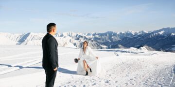 Matrimonio invernale: palette e carte perfette per una stationery calda ed elegante